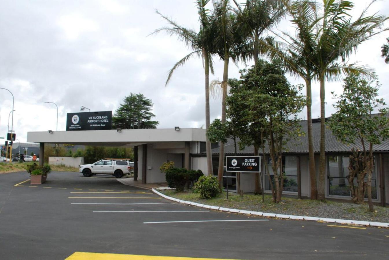 Vr Auckland Airport Exterior photo